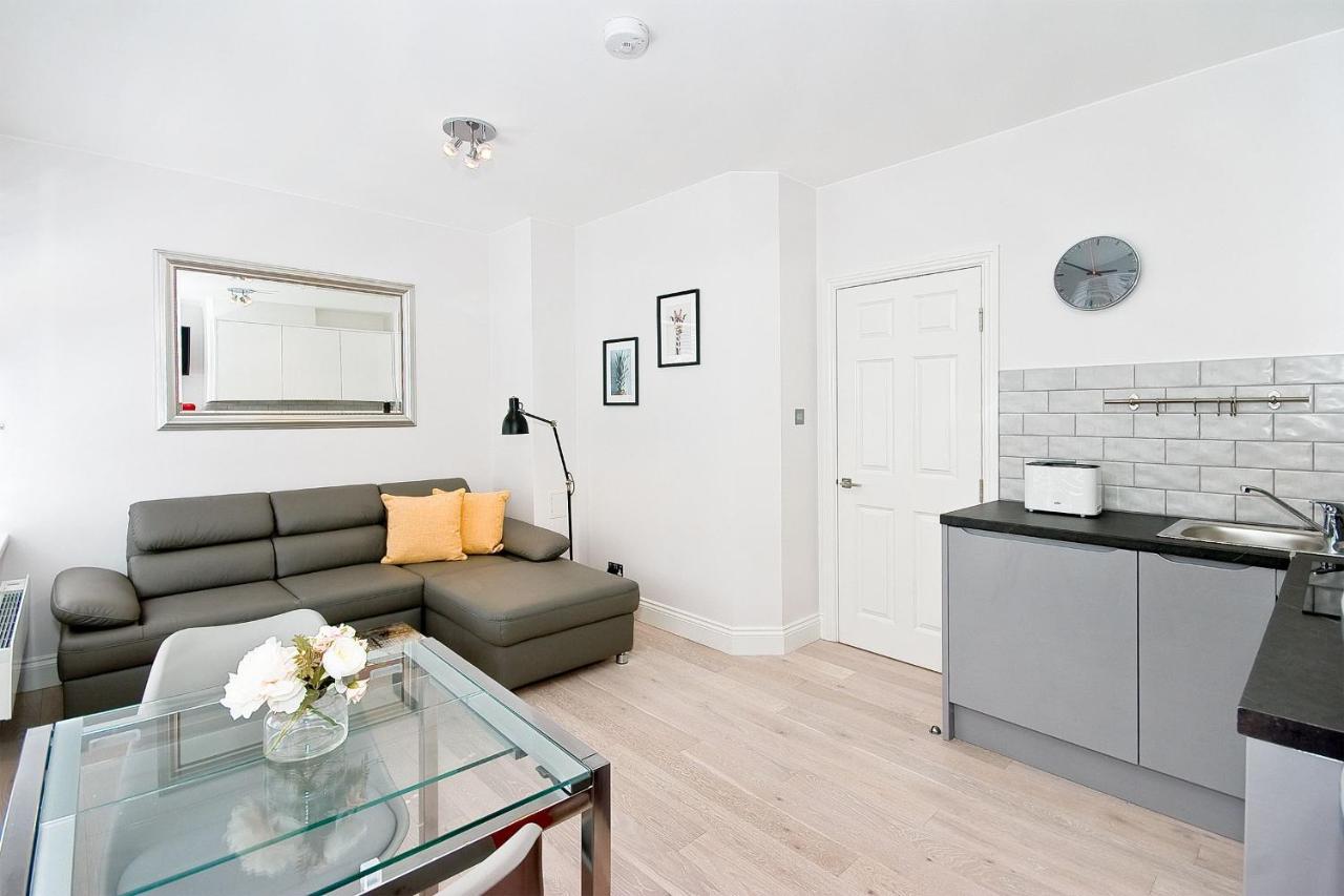 F2 Greek Street By City Living London Eksteriør billede